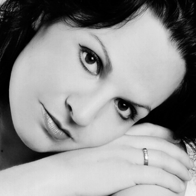 Portrait von Heideline Schmid
